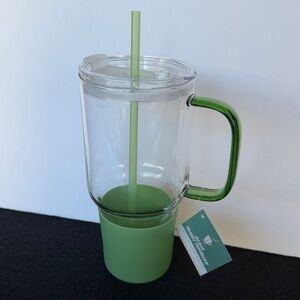Target Bullseye's 32oz Clear Glass Tumbler Green
